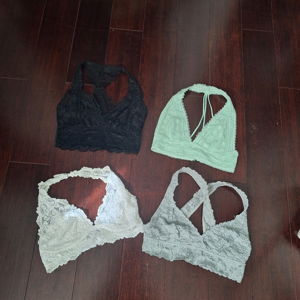 Womens Bralettes Size Small.